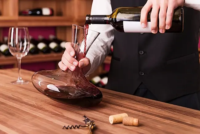 Myter om vin - dekantera vin