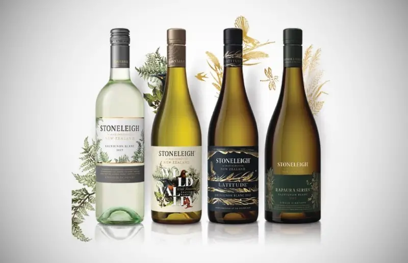 4 flaskor vitt vin Stoneleigh