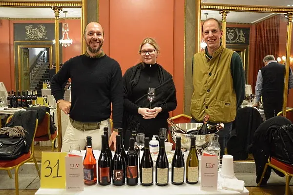 Borsa vini utställningsbord