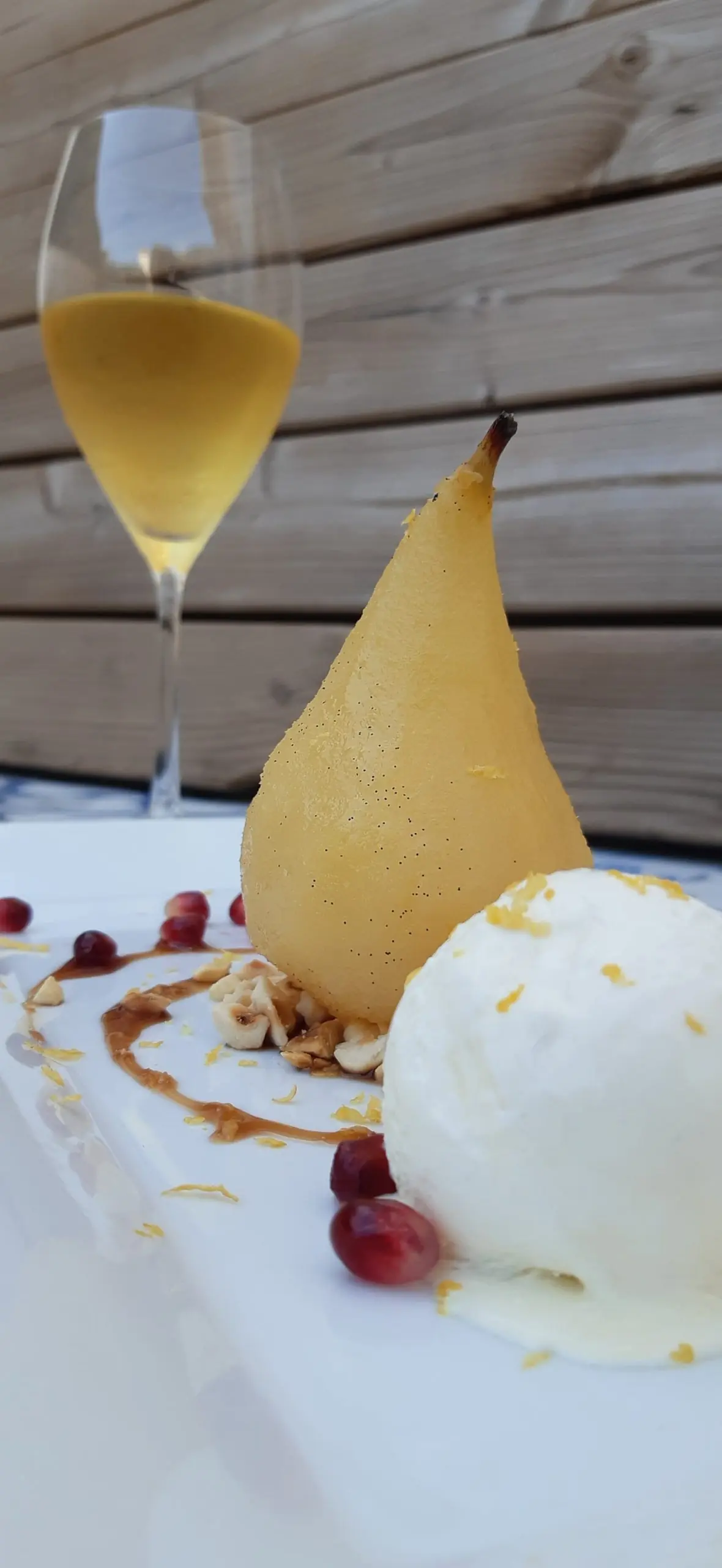  vitvinspocherade-paron-med-moscato-dasti