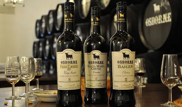 sherry - sherryflaskor med glas